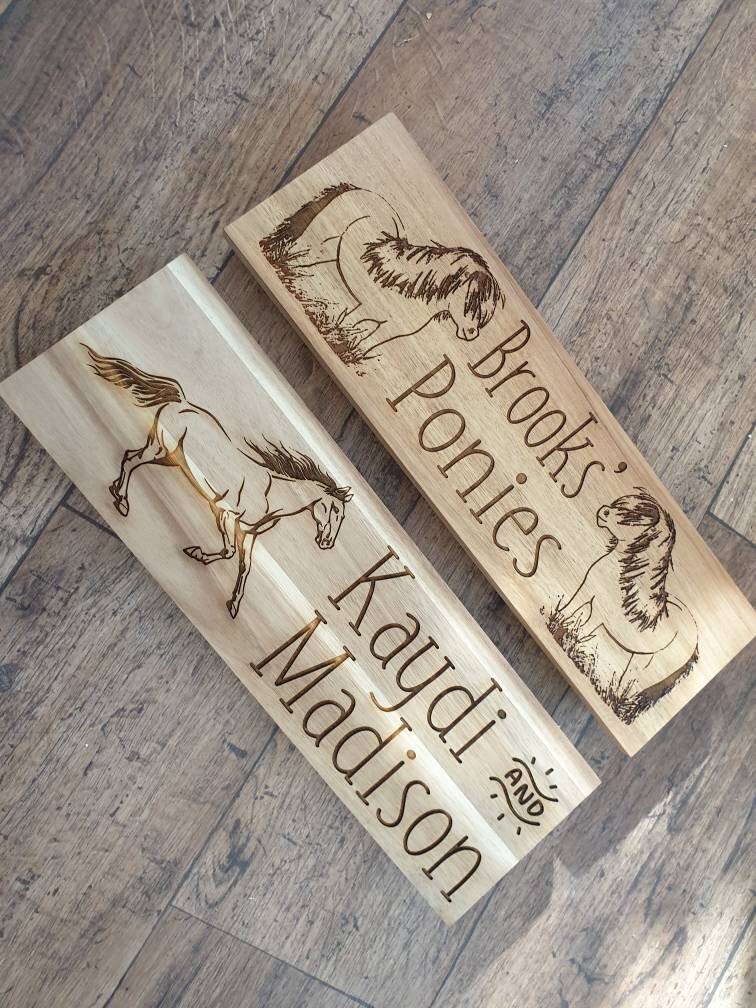 Wooden horse / pony grooming box personalised as you wish. Etsy