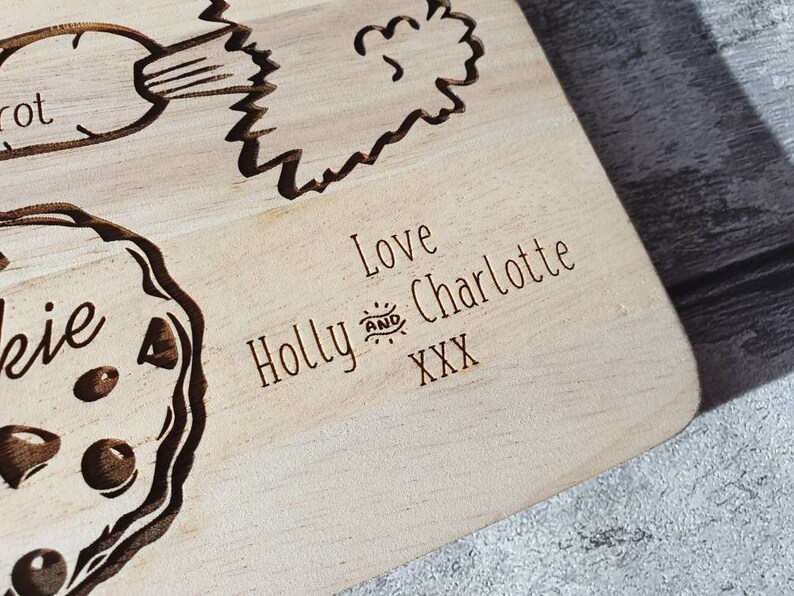 Personalised Christmas eve wooden plate board. Snacks for santa and rudolf for the night before Christmas // Christmas 2021 image 8