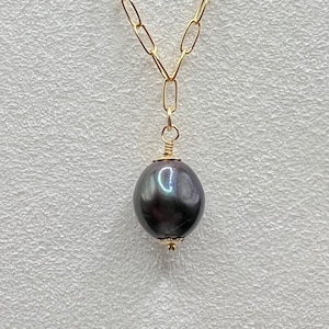 Black Pearl Pendant Necklace Black Pearl Necklace Black Pearl Jewelry Pearl Necklace Pearl Jewelry Pearl Pendant Gold Chain Gold Necklace