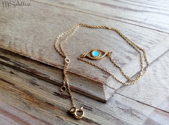 Pura vida evil eye best sale necklace