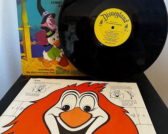 vintage Walt Disney Trick or Treat Record Stories and Songs of Halloween Haunted Mansion Grim Grinning Ghosts Donald Huey Louie Dewey