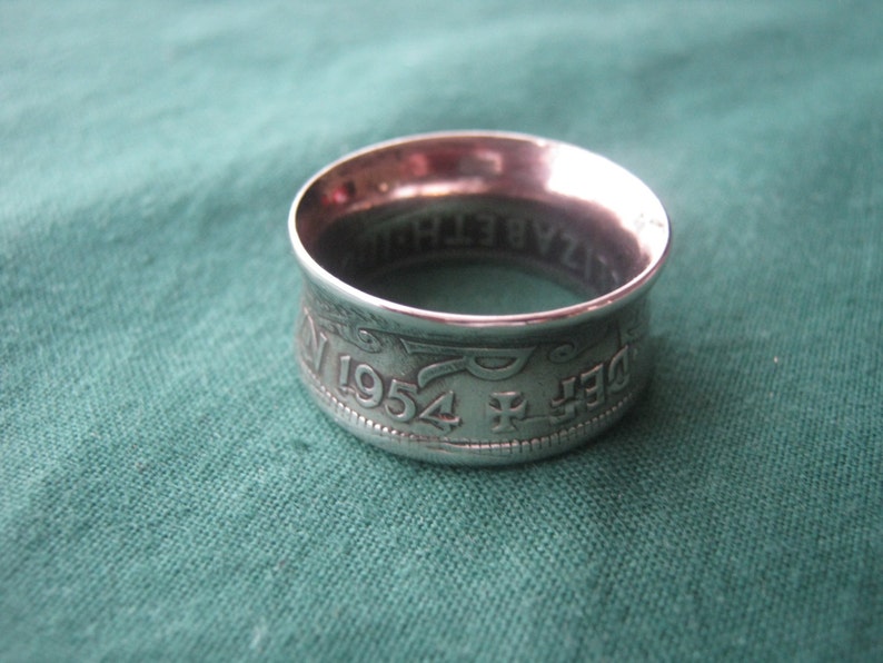 Half crown coin ring image 4