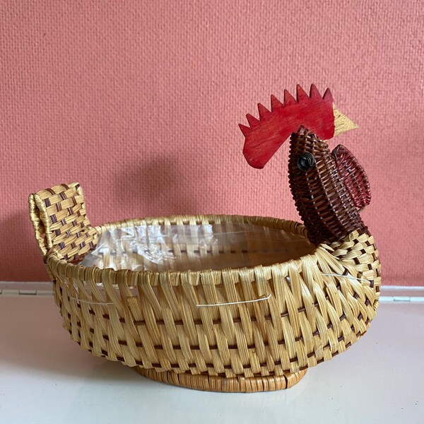 Vintage woven basket for plant in the shape of a Rooster