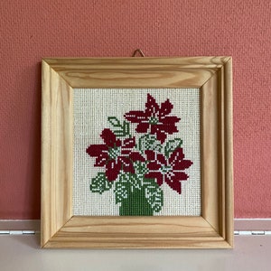 Vintage embroidery &quot;flowers&quot; in wooden frame
