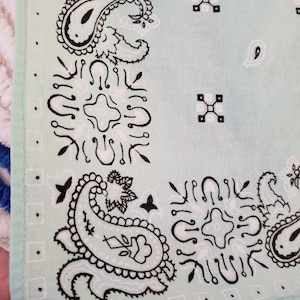 Vintage 1950&#39;s stamped tablecloth