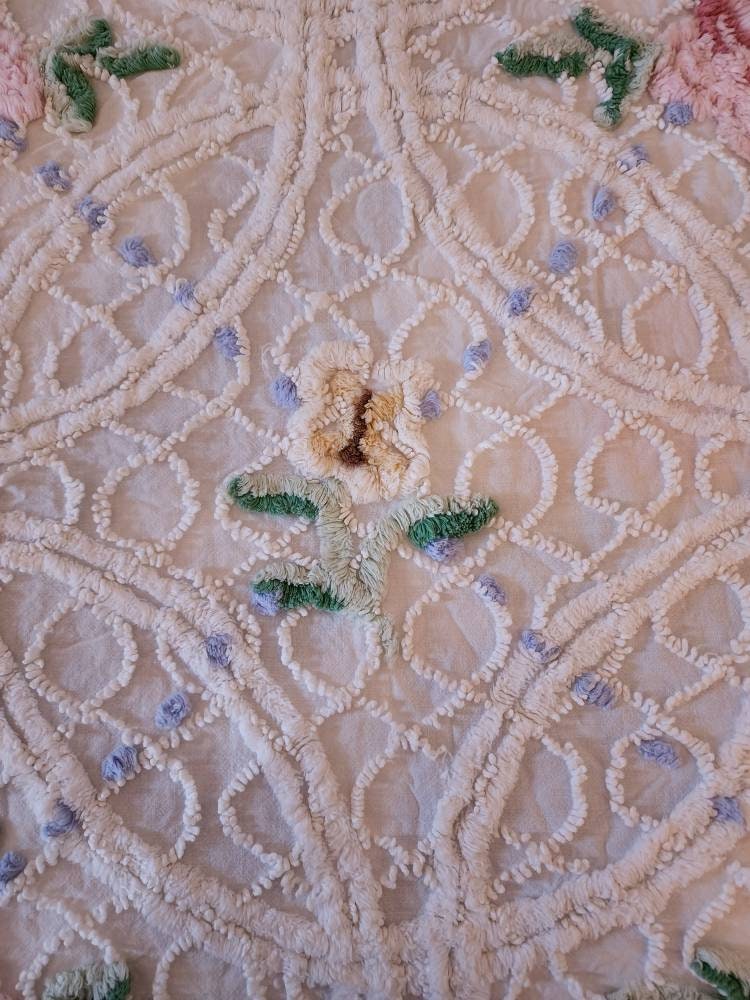 Vintage Cabin Craft Needle Tuffed Chenille Bedspread - Etsy