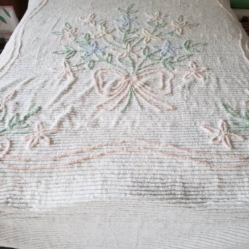 Fabulous Vintage Chenille Bedspread Etsy