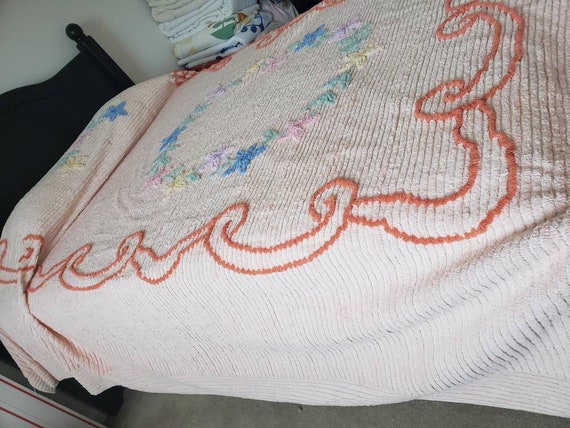 Fabulous Peach Vintage Chenille Bedspread - Etsy Canada