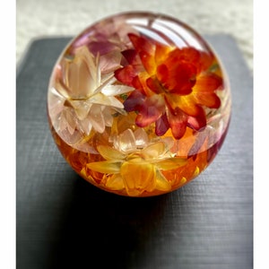 Custom Strawflower sphere, globe, orb, decor, floral, nature lovers, flower gifts, resin paperweight, funeral flowers, preserved flowers