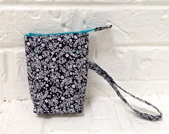 iTOVi Case / Water-Resistant iTOVi Bag / fabric zippered pouch for iTOVi / essential oils scanner pouch / small divided black & white pouch