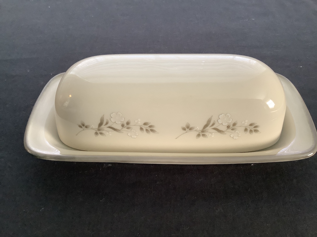 Butter Dish , Stoneware Oven Proof Japan, Tan With White Flowers