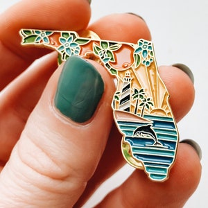 Florida Enamel Pin | Gold Soft Enamel Pin | Illustrated United State Pin | Butterfly Clasp | 1.25"