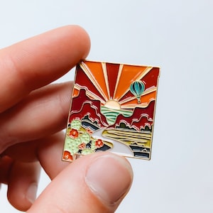 New Mexico Enamel Pin | Gold Soft Enamel Pin | Illustrated United State Pin | Butterfly Clasp | 1.25&quot;