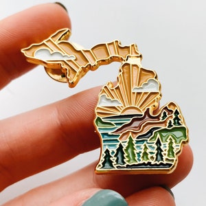 Michigan Enamel Pin | Gold Soft Enamel Pin | Illustrated United State Pin | Butterfly Clasp | 1.25"