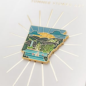 Arkansas Enamel Pin | Arkansas Outline Pin | Illustrated State Pin | Butterfly Clasp | 1&quot;