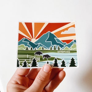 Wyoming Weatherproof, Durable Sticker | Wyoming Outline | Illustrated State Sticker | Vinyl Decal | Outdoor Sticker | Bumper Sticker | 4"