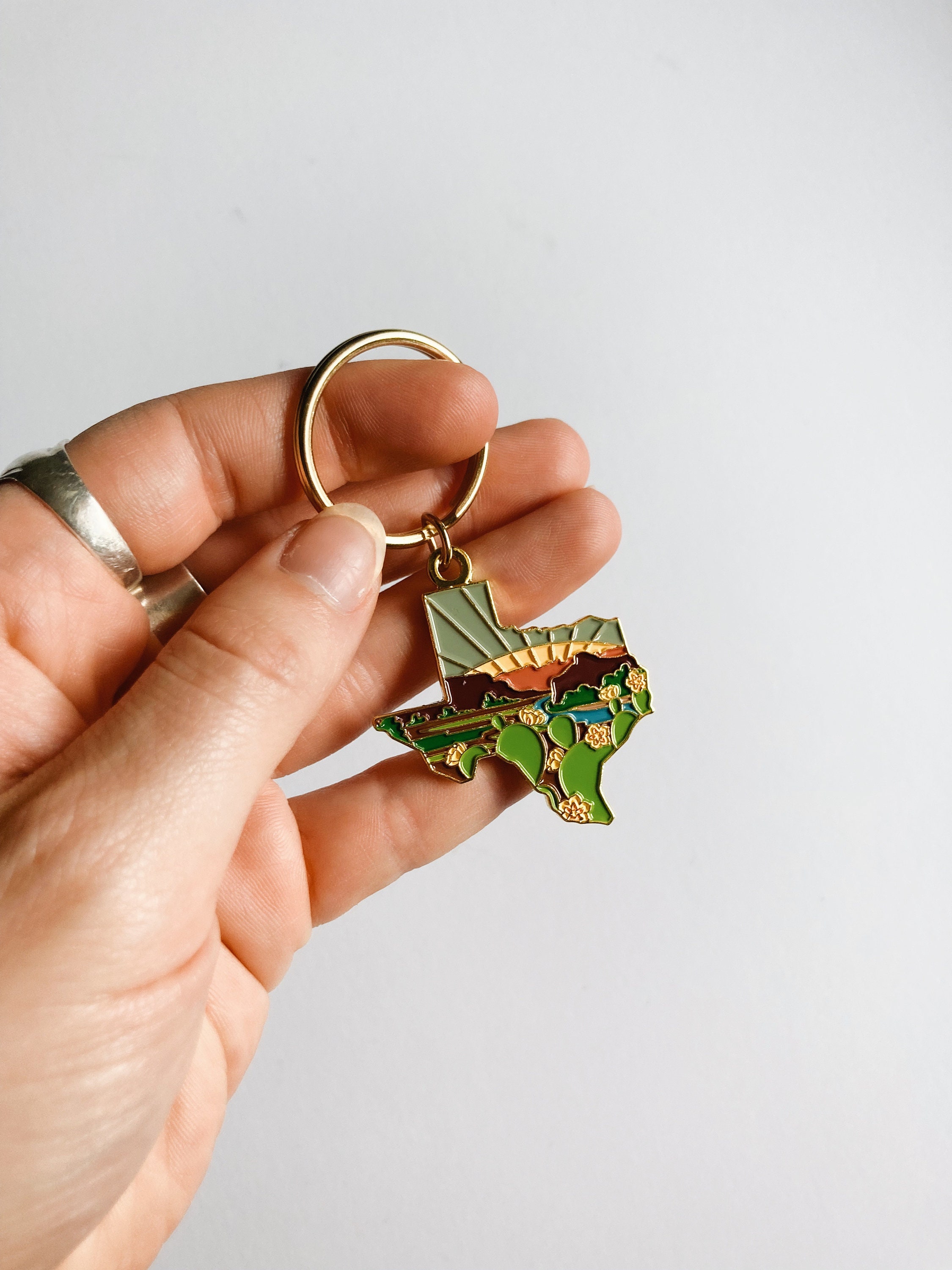 Texas Soft Enamel Keychain | Texas Outline Key Ring | Illustrated State Keychain | 1.5&quot;
