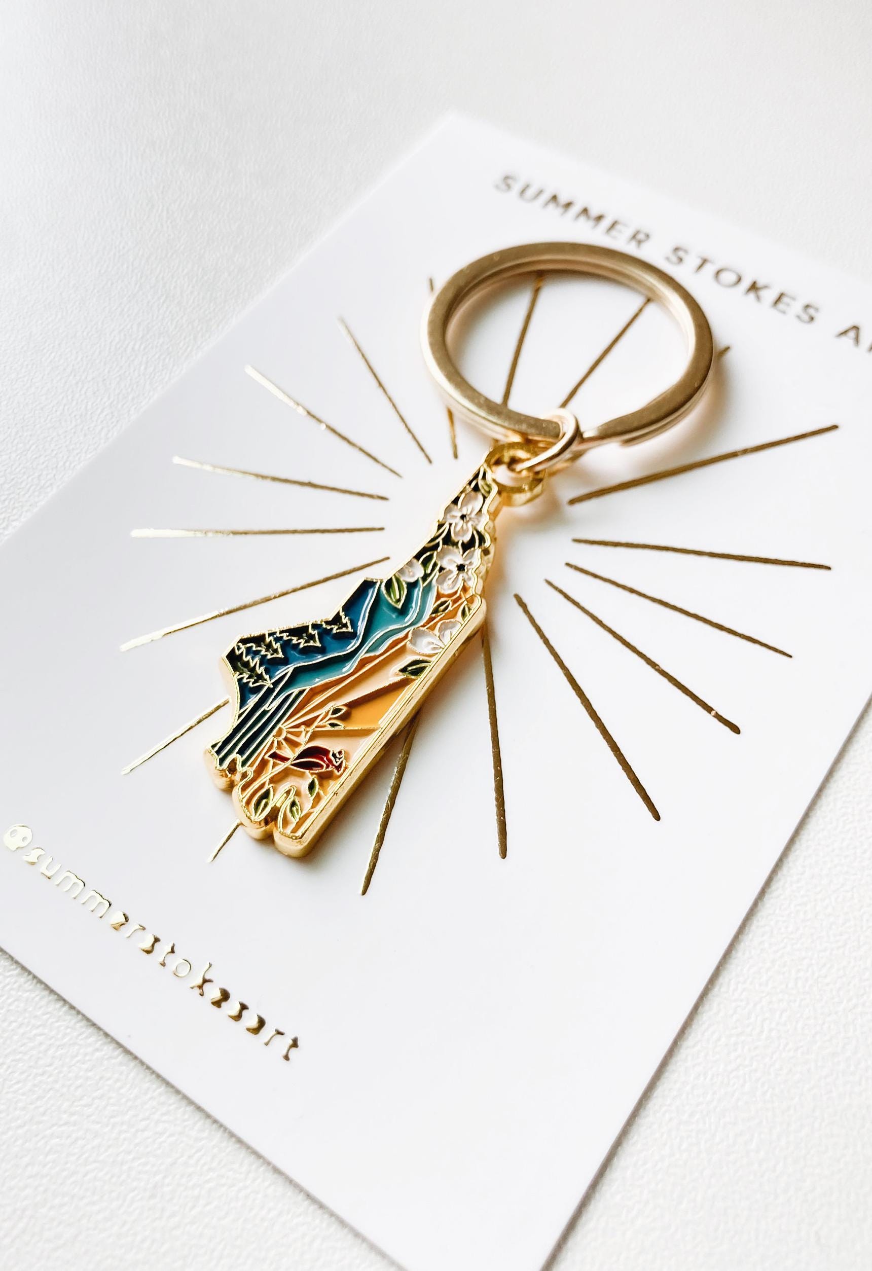 North Carolina Gold Enamel Keychain | North Carolina Outline Key Ring | Soft Enamel Illustrated State Keychain 1.5&quot;