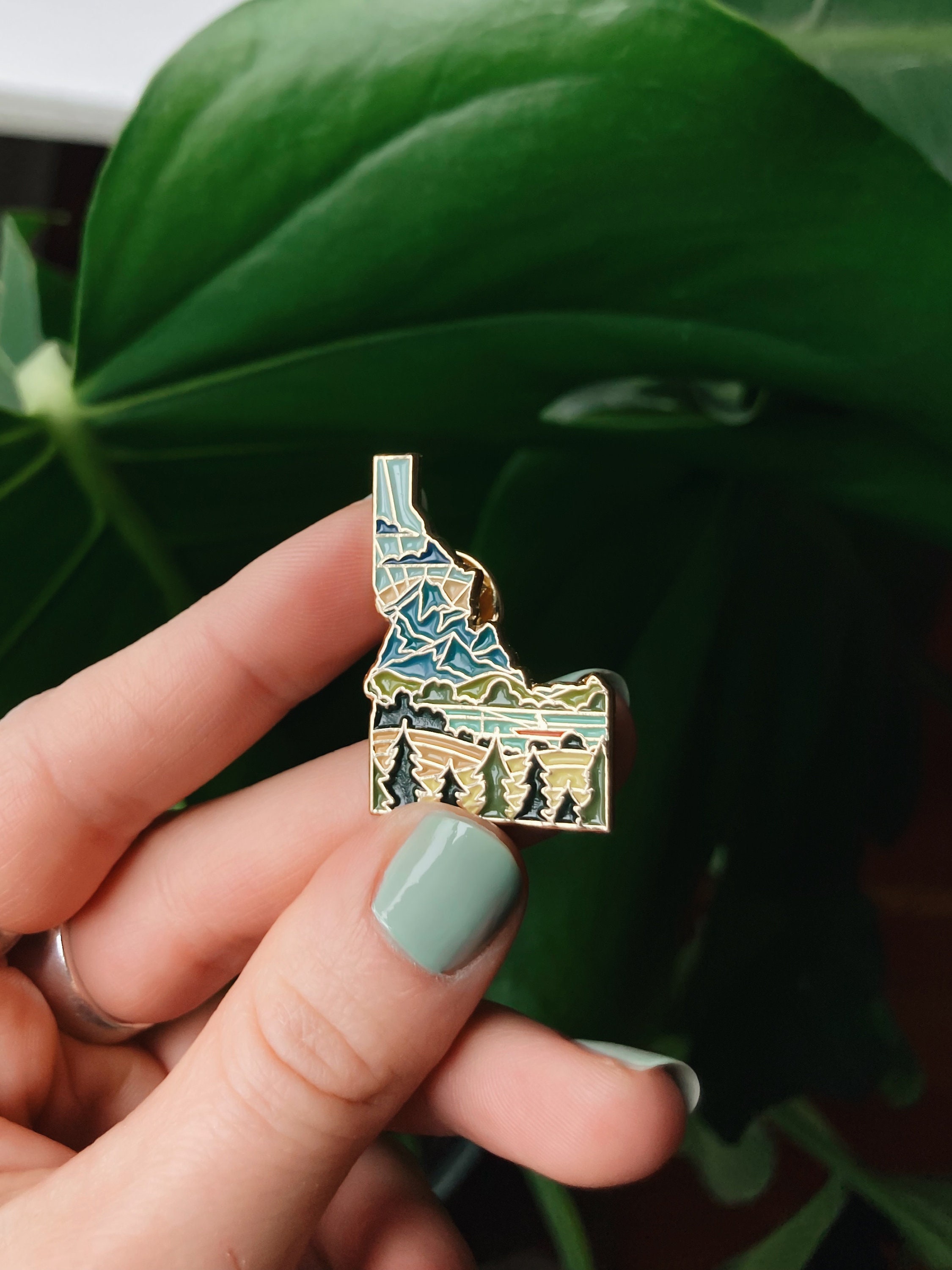 Idaho Enamel Pin | Gold Soft Enamel Pin | Illustrated United State Pin | Butterfly Clasp | 1.25&quot;