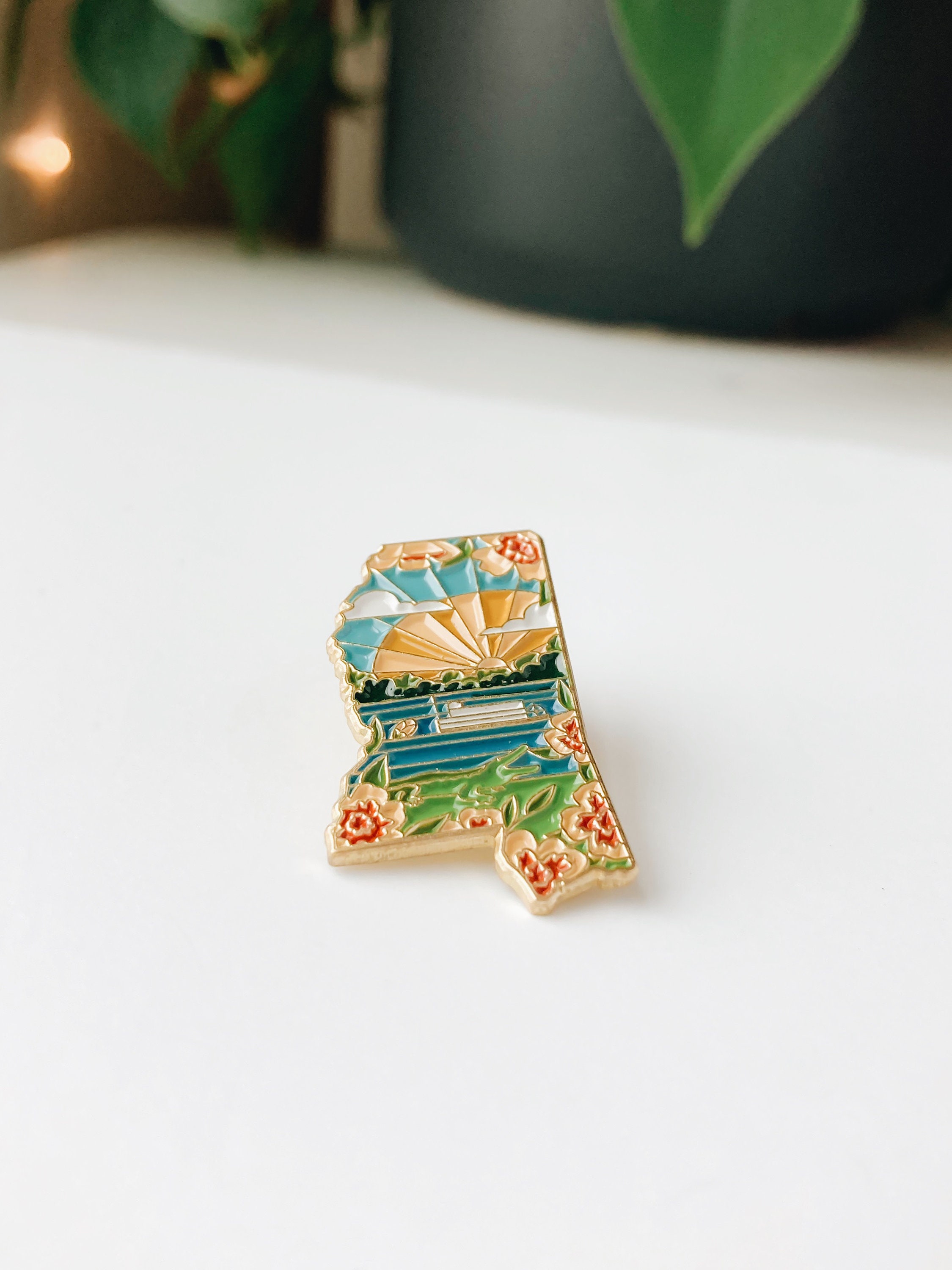 Mississippi Enamel Pin | Gold Soft Enamel Pin | Illustrated United States Pin | Butterfly Clasp | 1.25&quot;