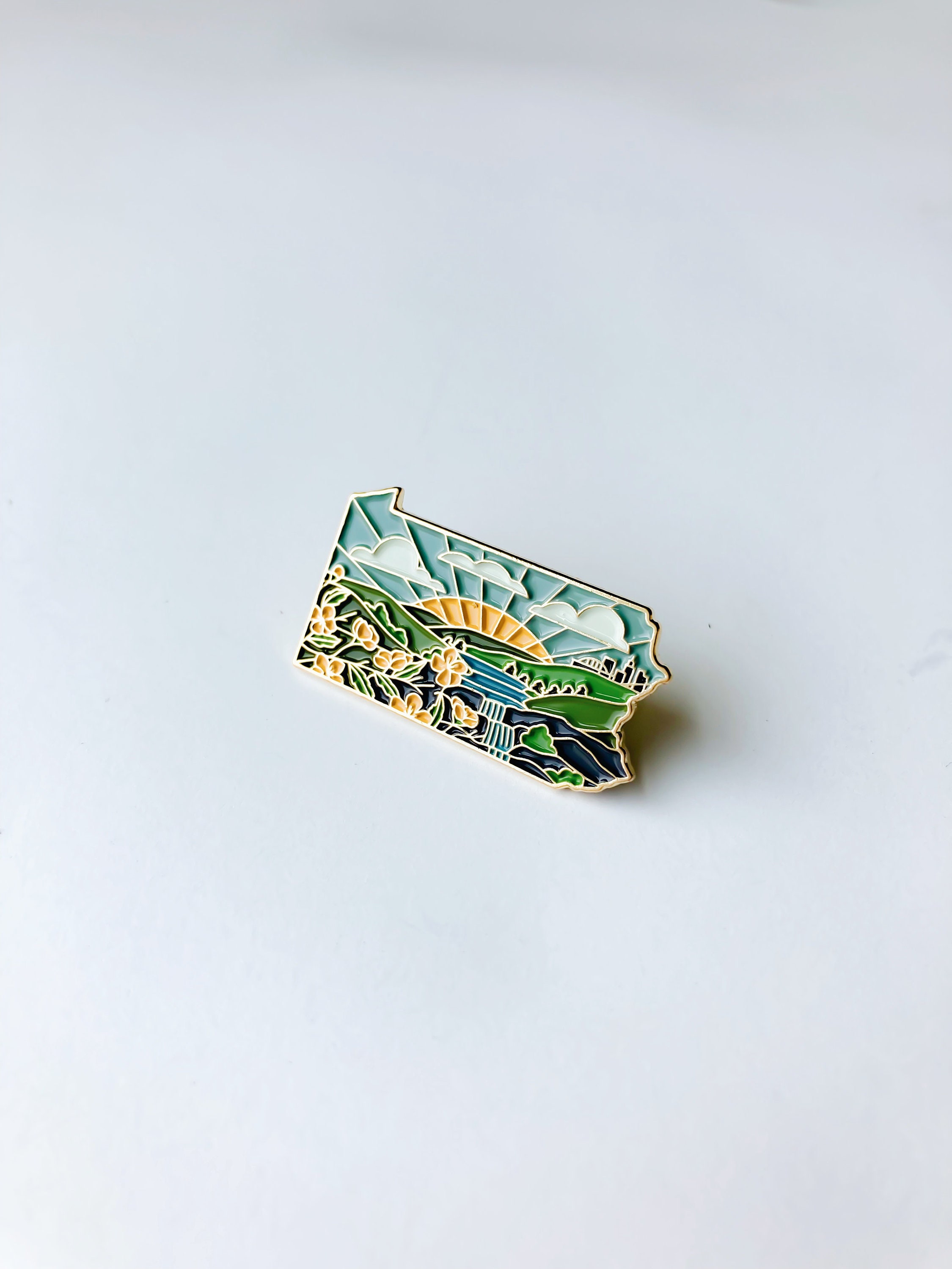 Pennsylvania Enamel Pin | Gold Soft Enamel Pin | Illustrated United State Pin | Butterfly Clasp | 1.25&quot;