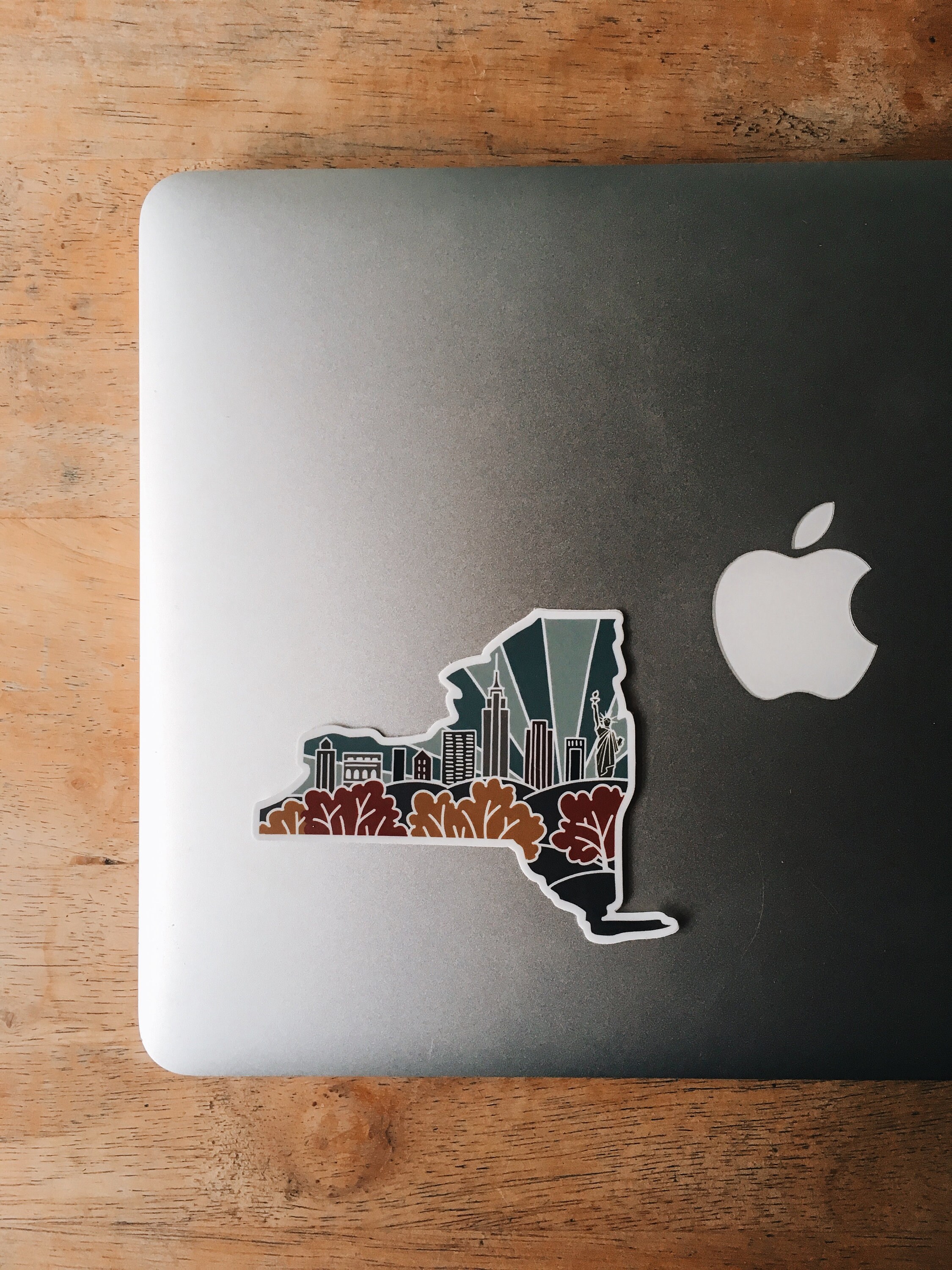 New York Durable Sticker | High Quality Bumper Sticker | United States Vinyl Decal | Weatherproof Sticker | Water Bottle Sticker | 4&quot;