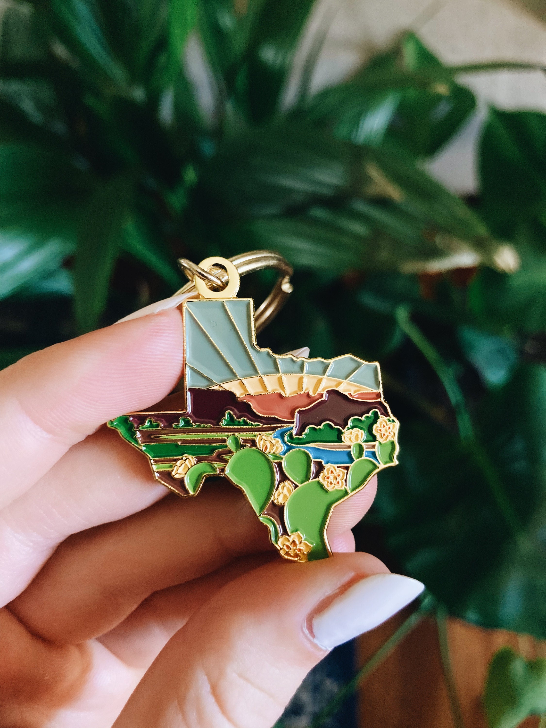 Texas Soft Enamel Keychain | Texas Outline Key Ring | Illustrated State Keychain | 1.5&quot;