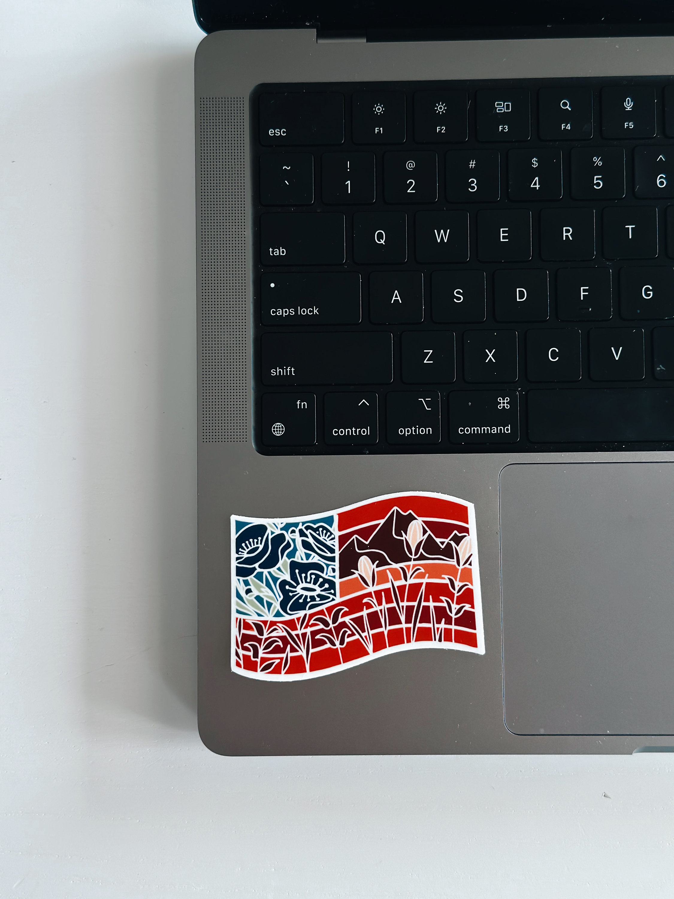 American Flag Durable Sticker | High Quality Bumper Sticker | Laptop sticker | Water Bottle Sticker | US Outdoor Sticker | 3&quot;