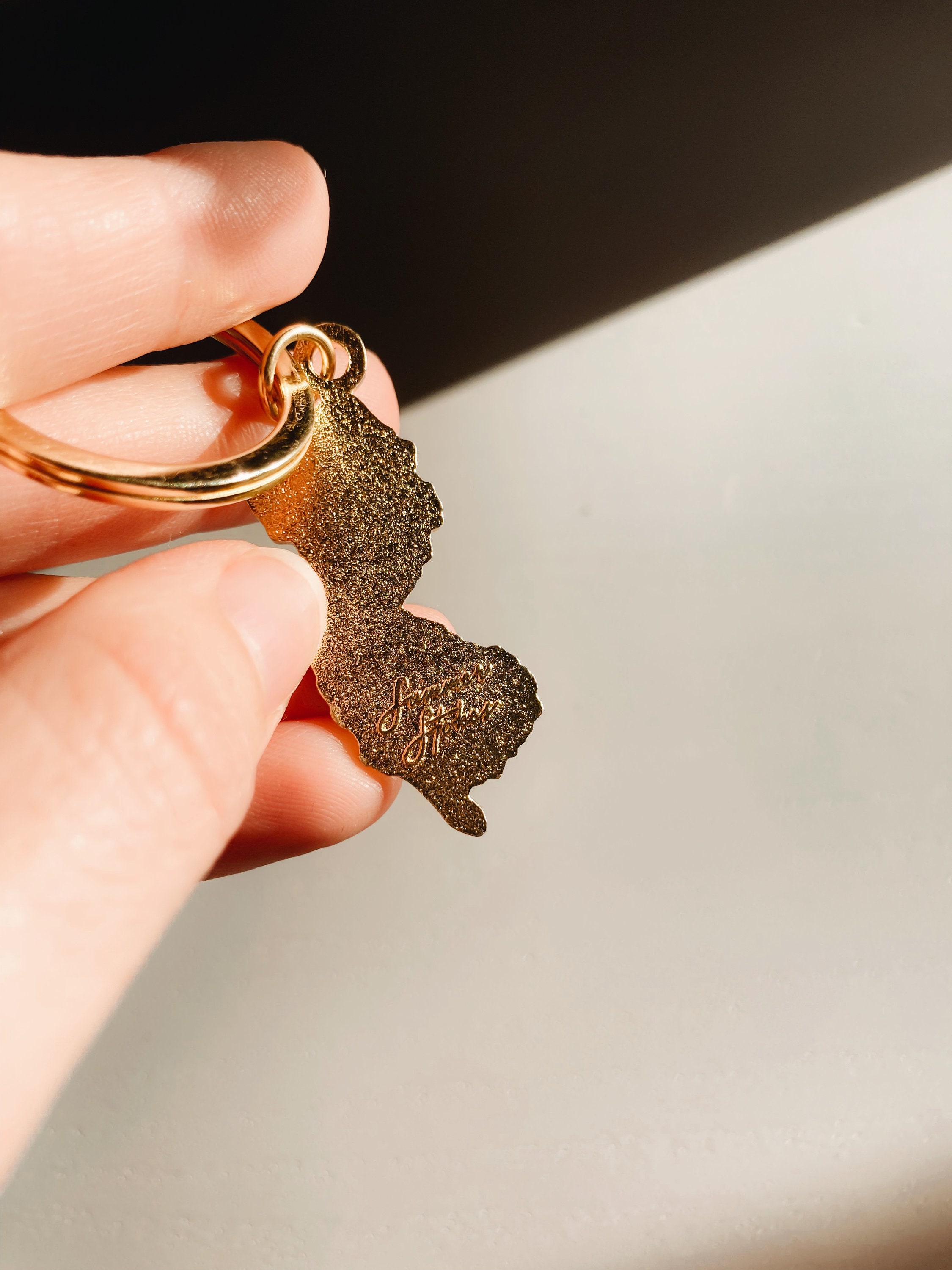 New Jersey Soft Enamel Keychain 1.5&quot; | New Jersey Outline Key Ring | Illustrated State Keychain