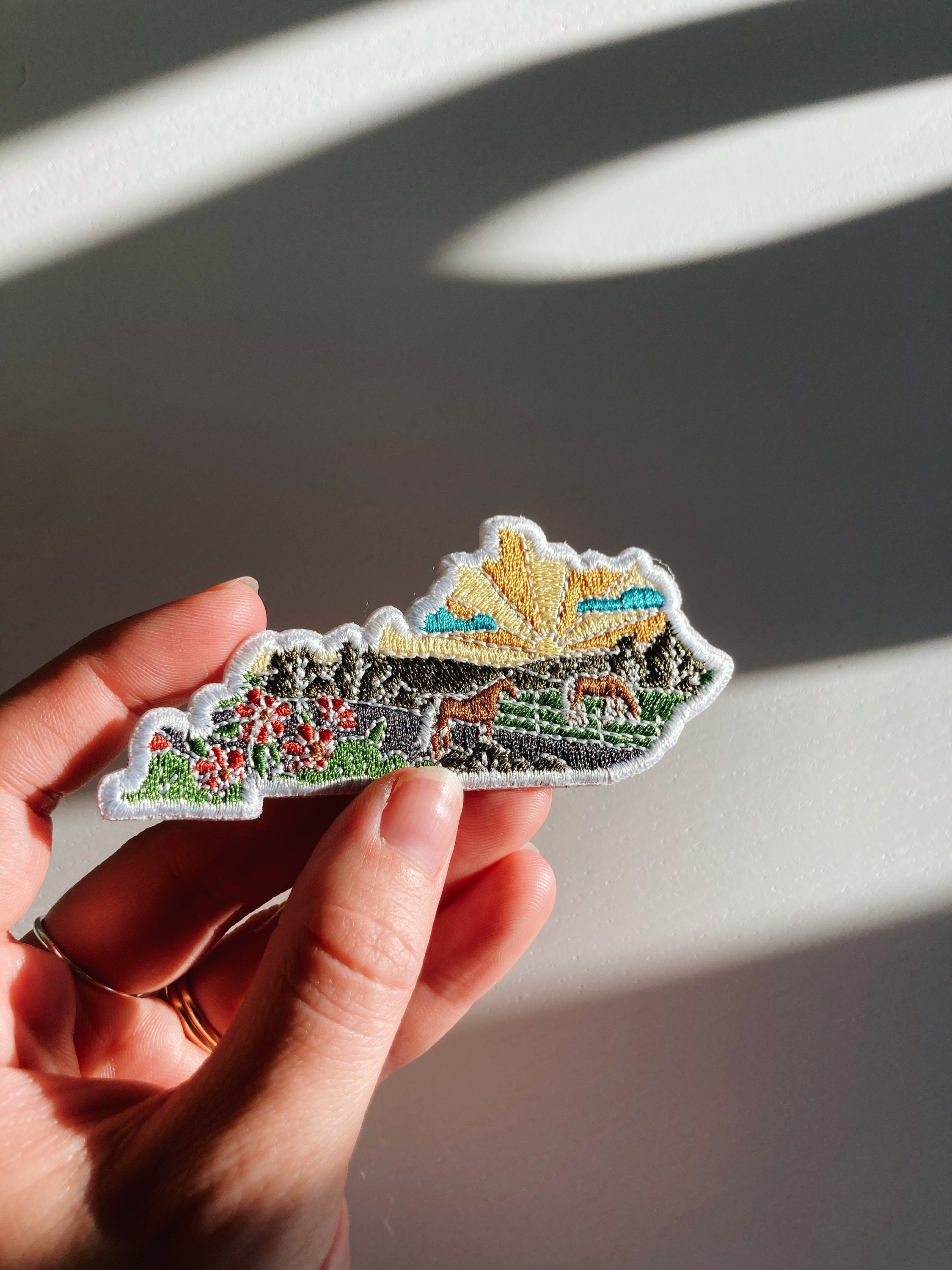 Kentucky Iron-On Patch | 3&quot; Patch | Embroidered Sew-on or Iron-on Applique