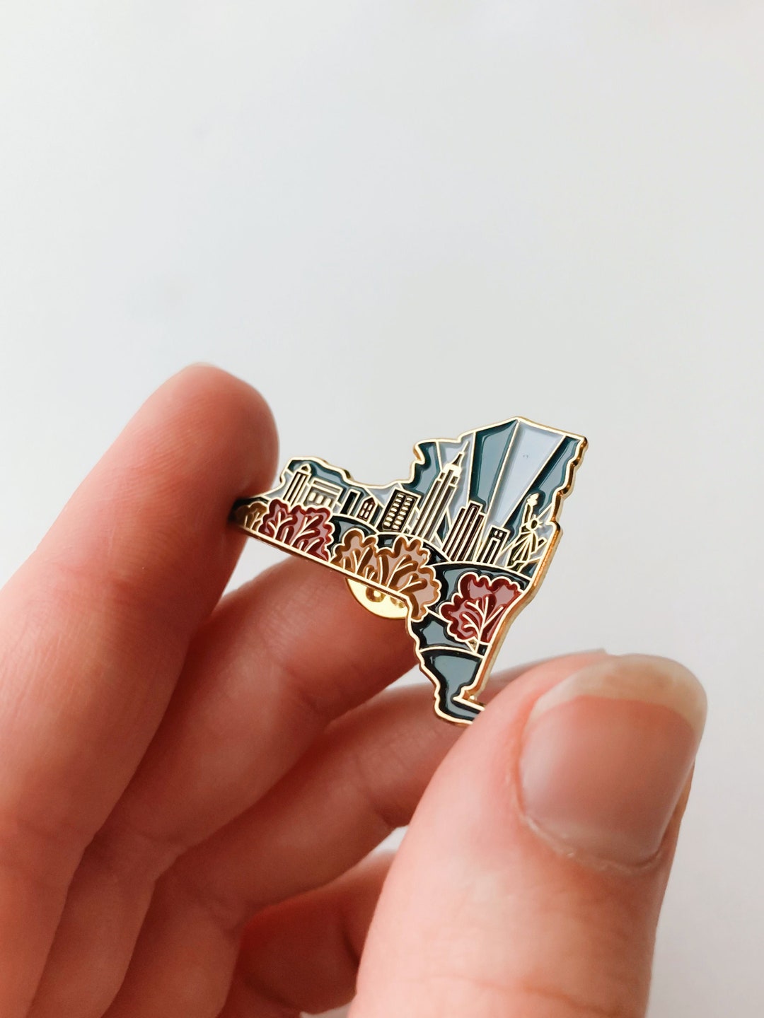 New York Enamel Pin Gold Soft Enamel Pin Illustrated United States Pin Butterfly Clasp 1.25 Etsy