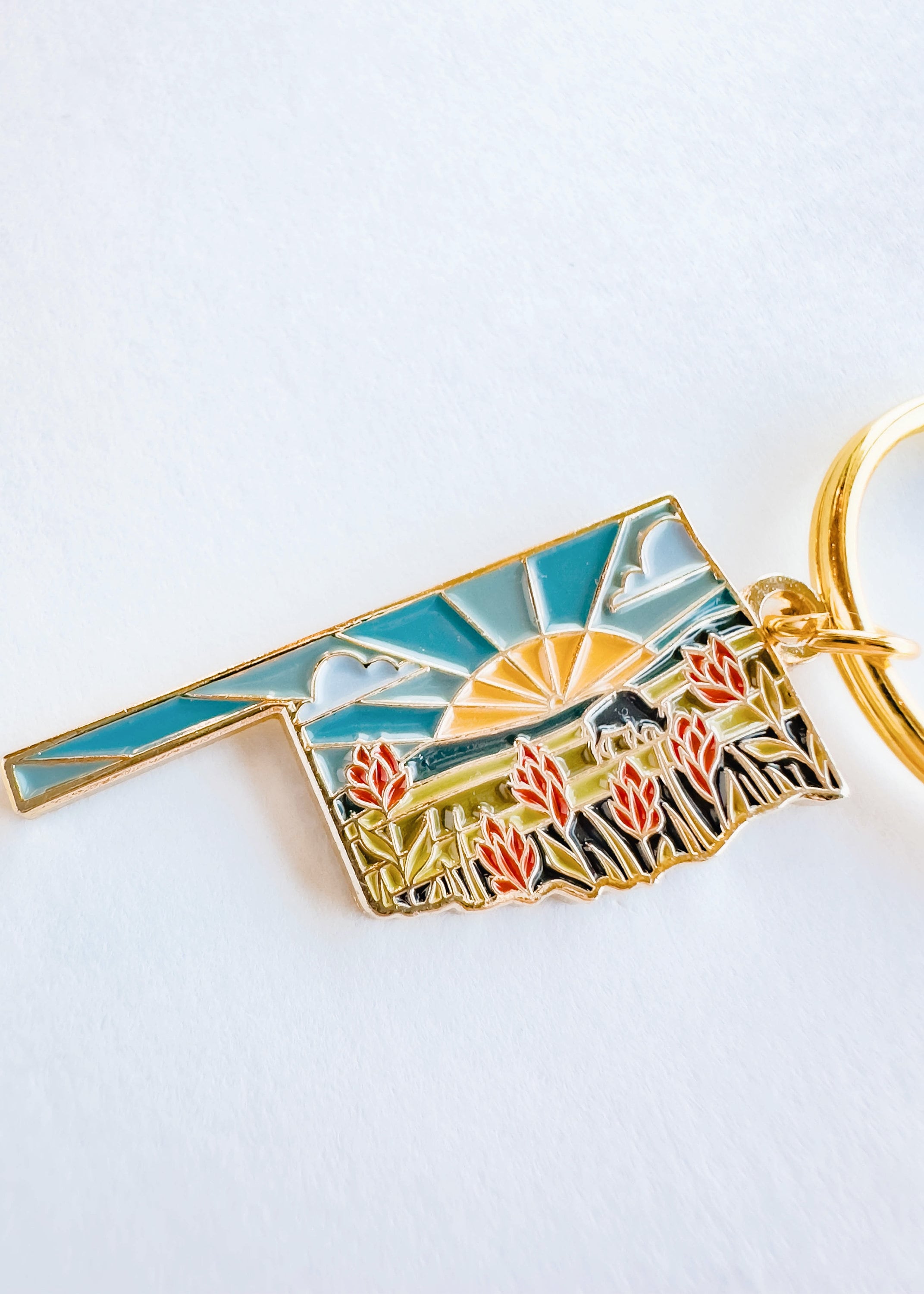 Oklahoma Soft Enamel Keychain | Oklahoma Outline Key Ring | Illustrated State Keychain 1.5&quot;