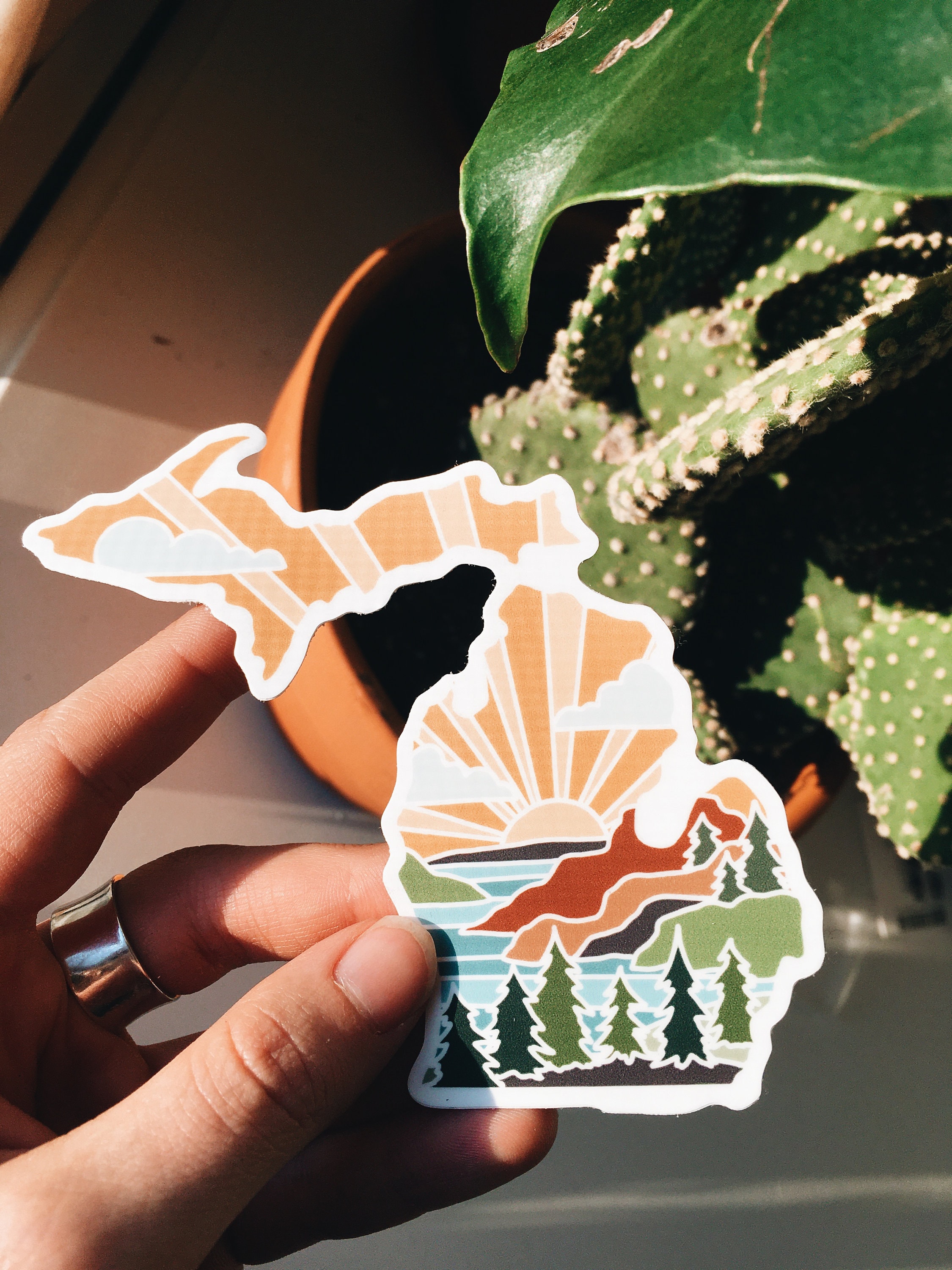 Michigan Durable Sticker | High Quality Bumper Sticker | United States Vinyl Decal | Weatherproof Sticker | Water Bottle Sticker | 4&quot;