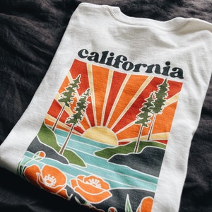 California Poppy T-shirt | Outdoorsy Graphic Tee | Unisex California Tee | Unisex Basic Softstyle | California Gift | California Apparel