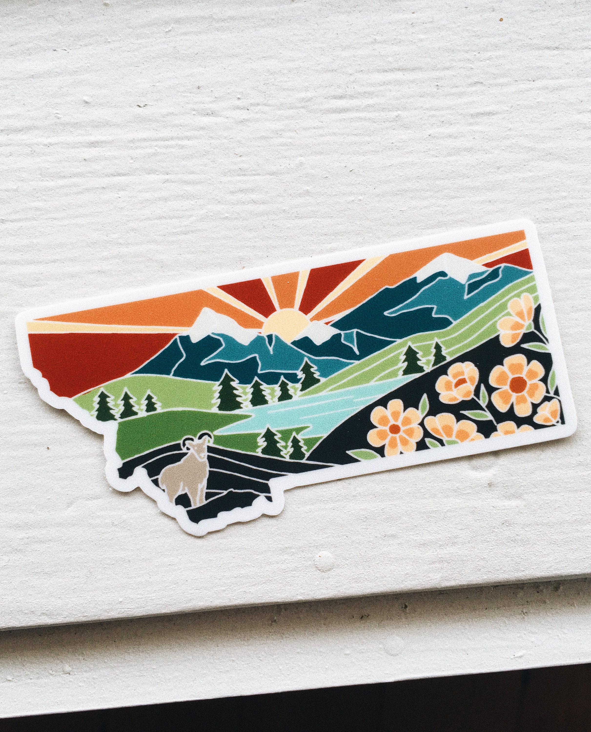 Montana Durable Sticker | High Quality Bumper Sticker | United States Vinyl Decal | Weatherproof Sticker | Water Bottle Sticker | 4&quot;