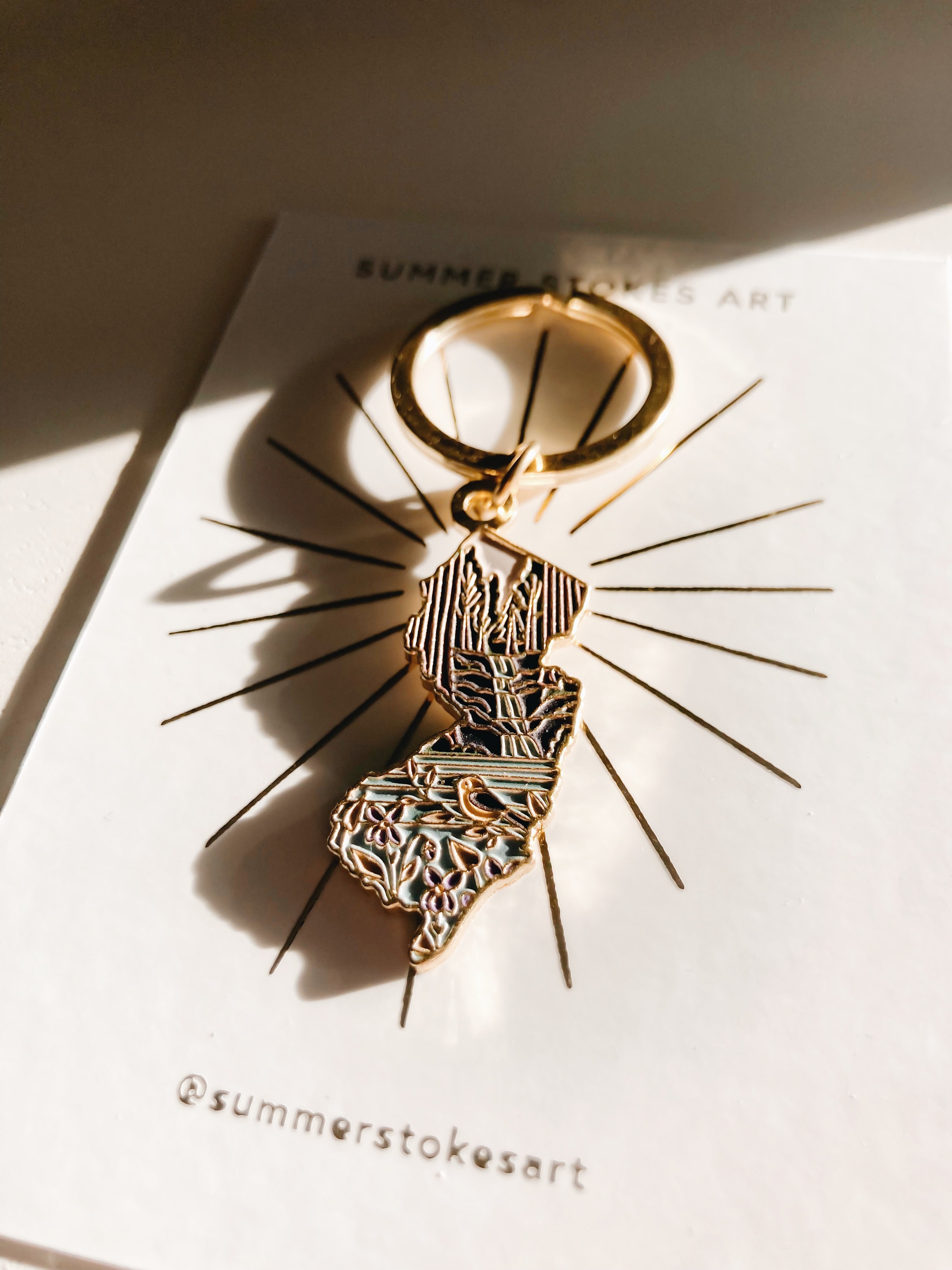 New Jersey Soft Enamel Keychain 1.5&quot; | New Jersey Outline Key Ring | Illustrated State Keychain