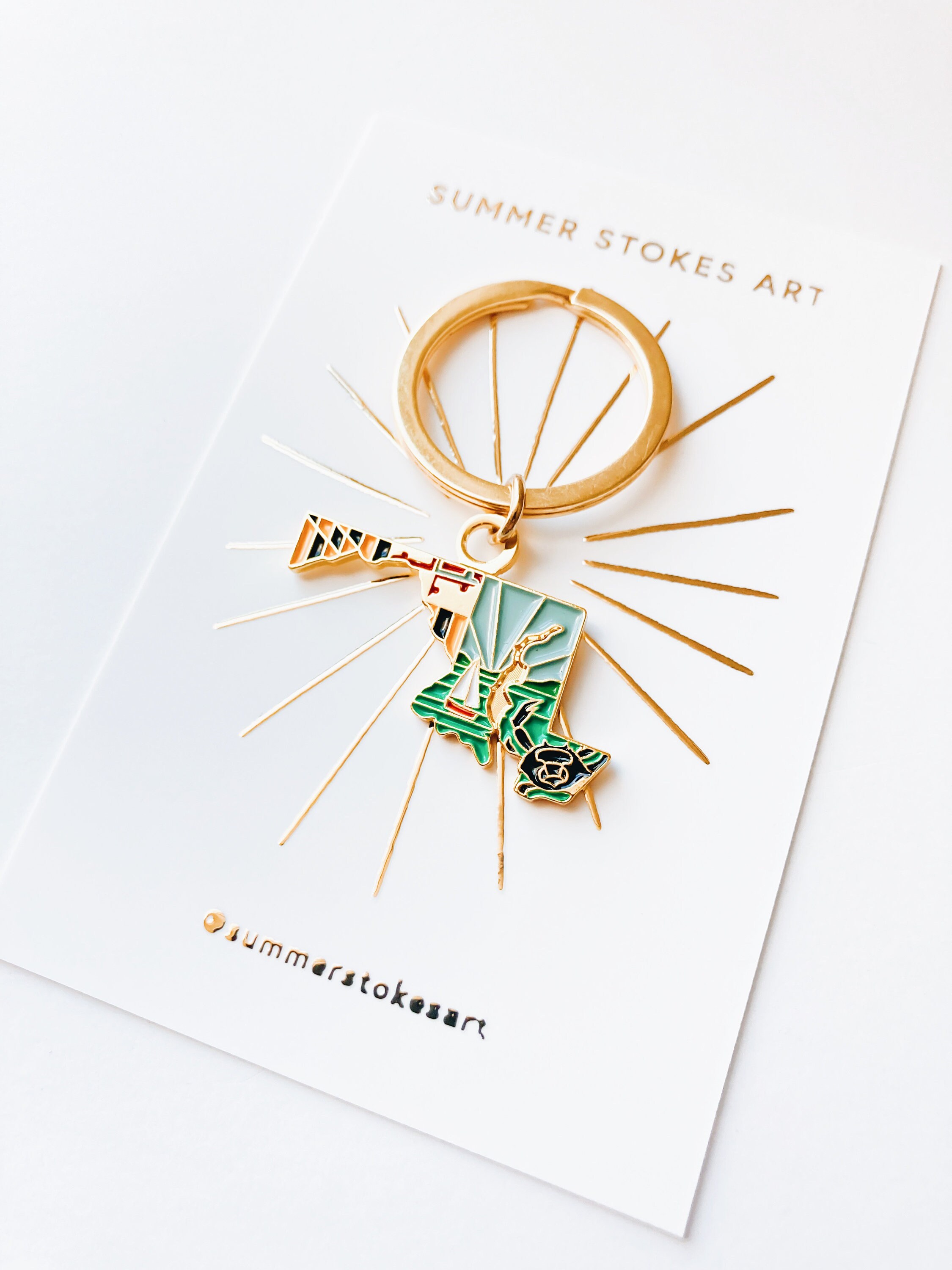 Maryland Gold Enamel Keychain | Maryland Outline Key Ring | Soft Enamel Illustrated State Keychain 1.5&quot;