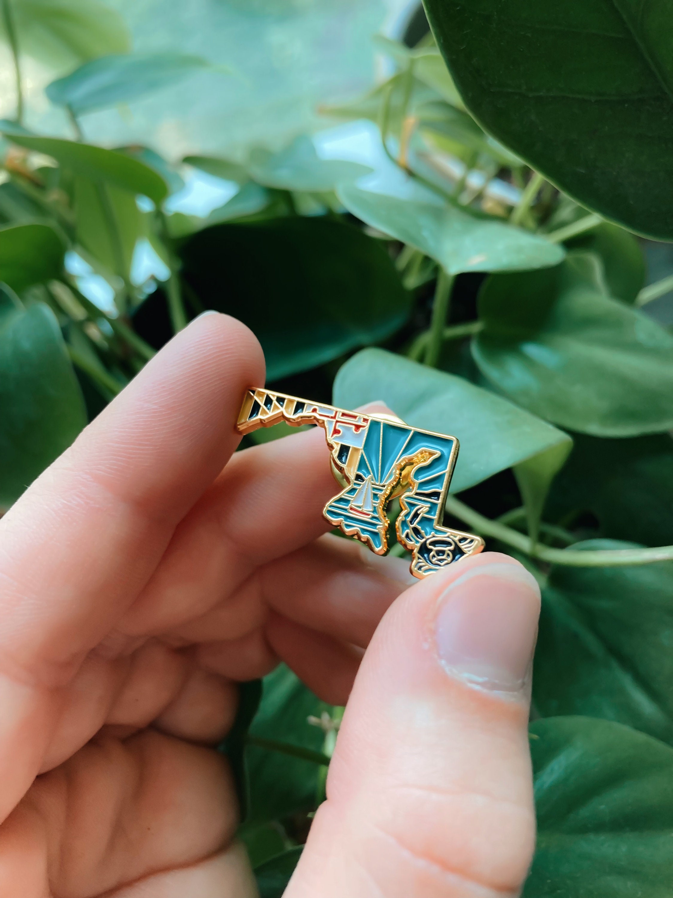 Maryland Enamel Pin | Gold Soft Enamel Pin | Illustrated United State Pin | Butterfly Clasp | 1.25&quot;