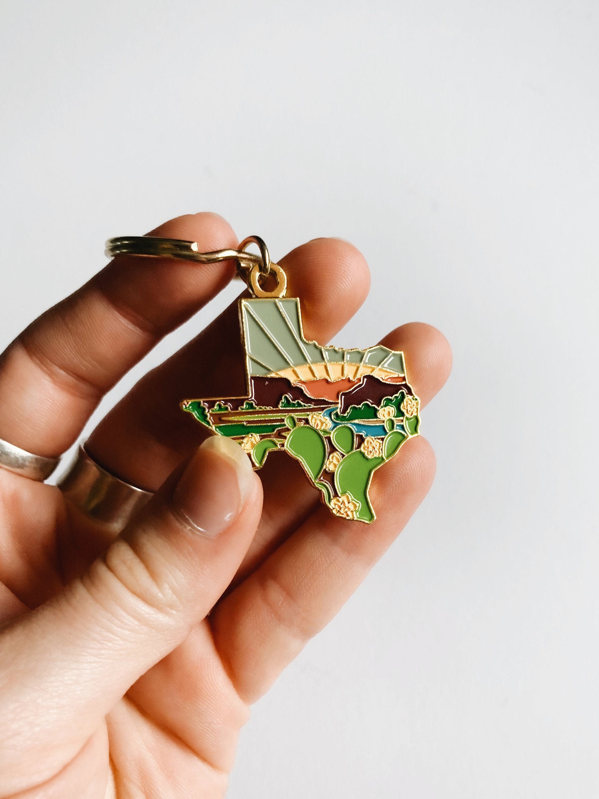 Texas Soft Enamel Keychain | Texas Outline Key Ring | Illustrated State Keychain | 1.5&quot;