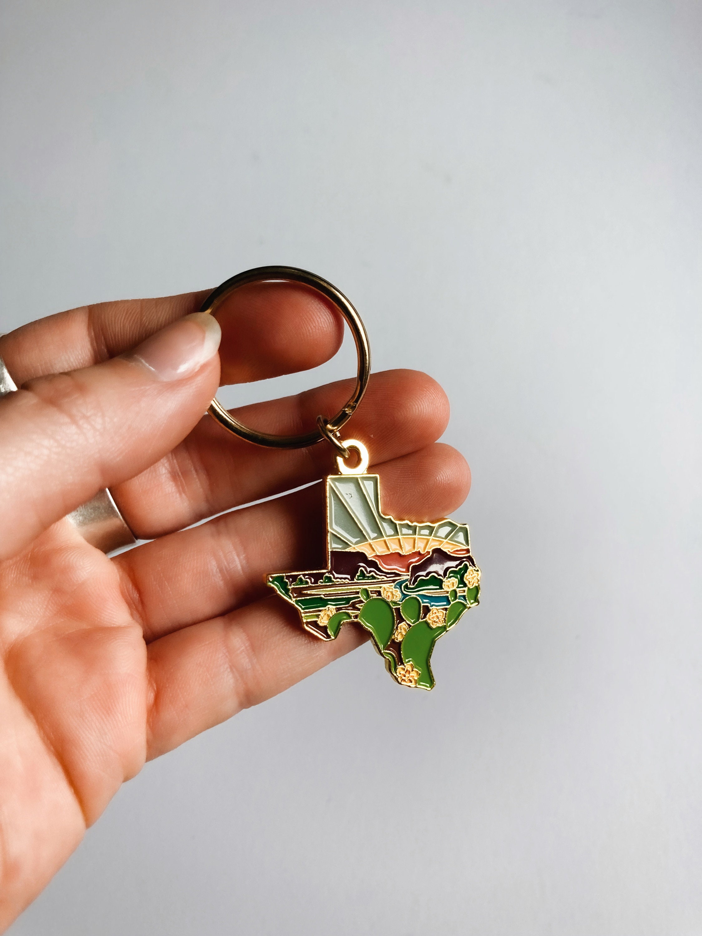 Texas Soft Enamel Keychain | Texas Outline Key Ring | Illustrated State Keychain | 1.5&quot;