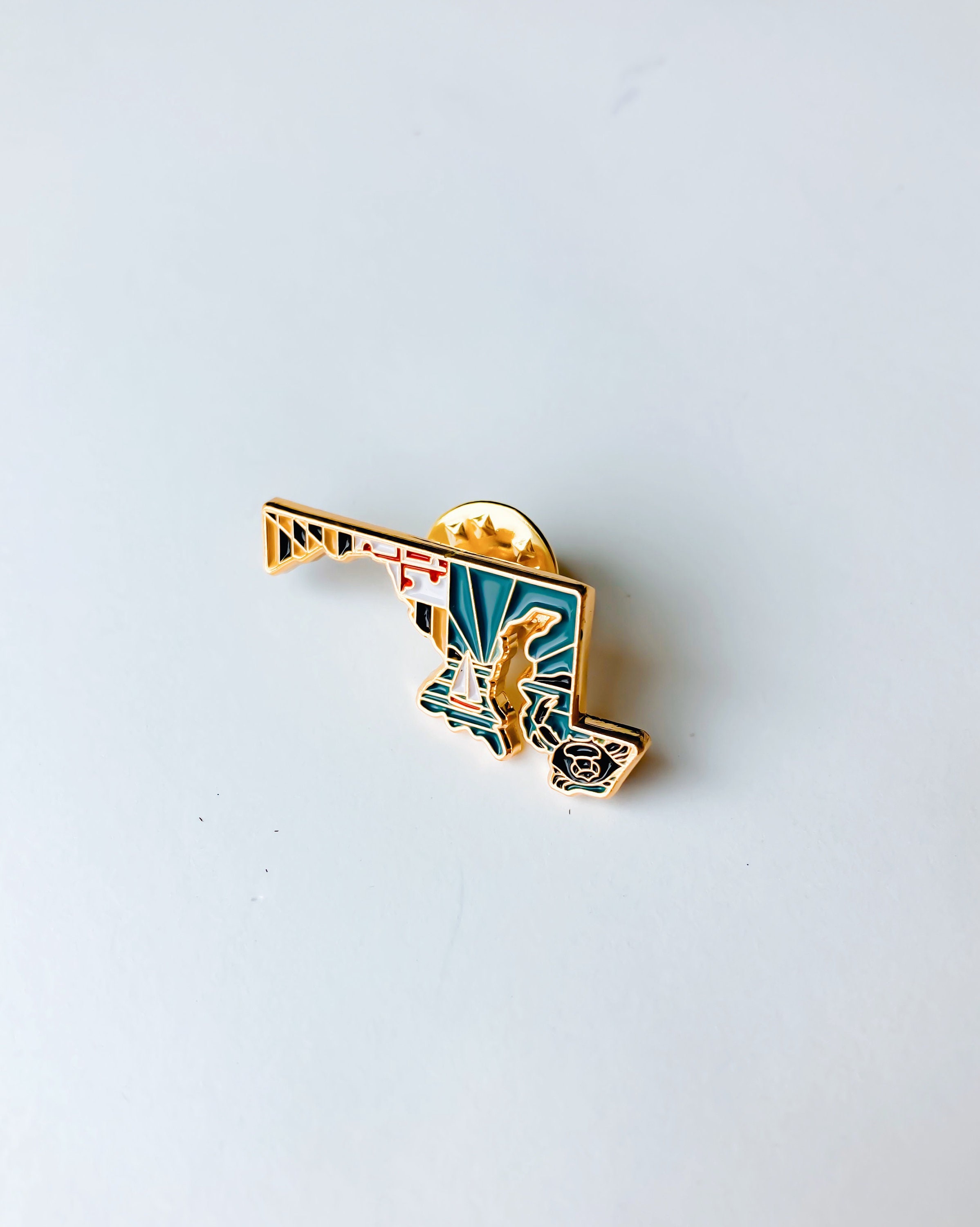 Maryland Enamel Pin | Gold Soft Enamel Pin | Illustrated United State Pin | Butterfly Clasp | 1.25&quot;