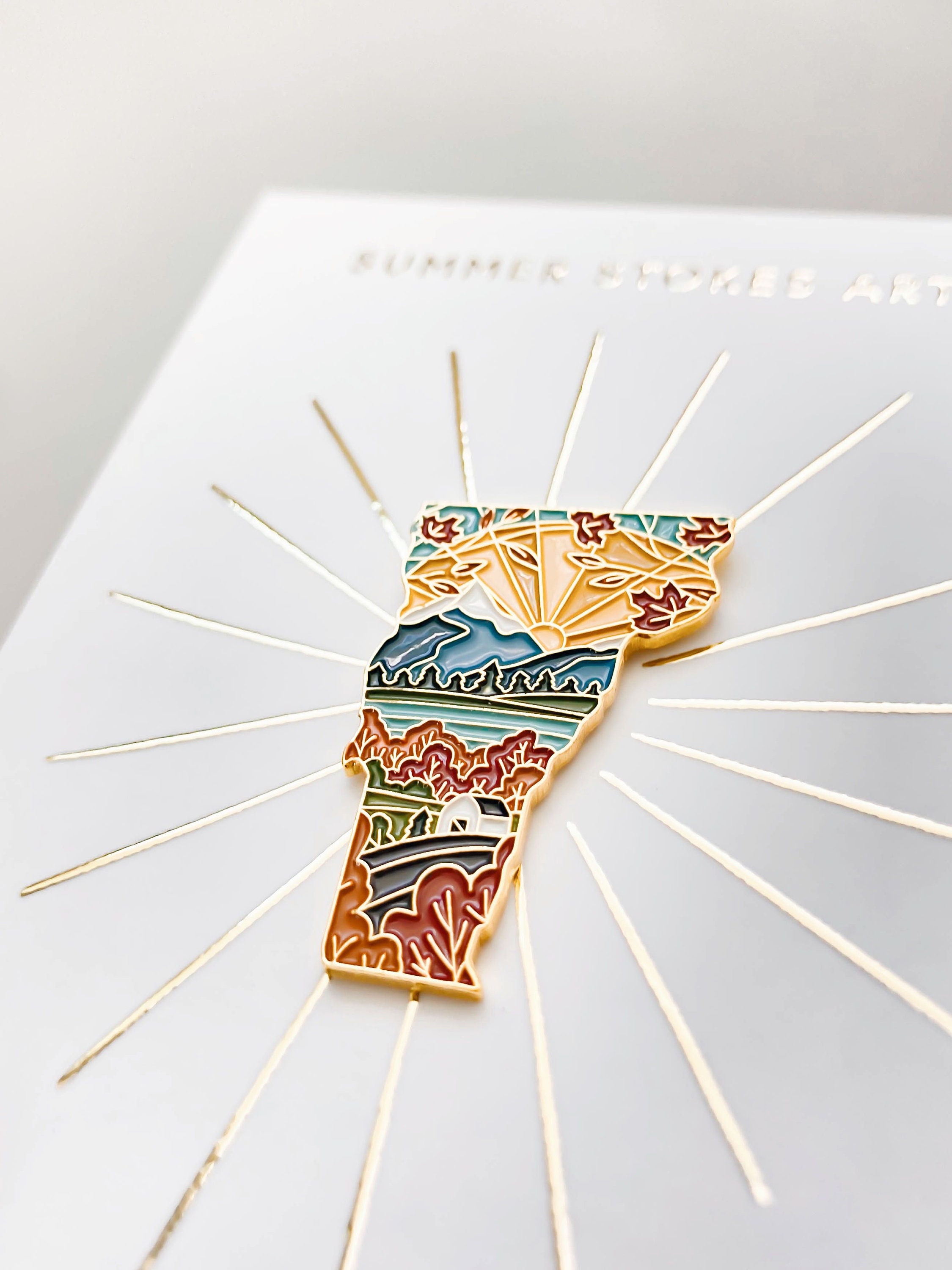 Vermont Enamel Pin | Vermont Outline Pin | Illustrated State Pin | Butterfly Clasp | 1&quot;