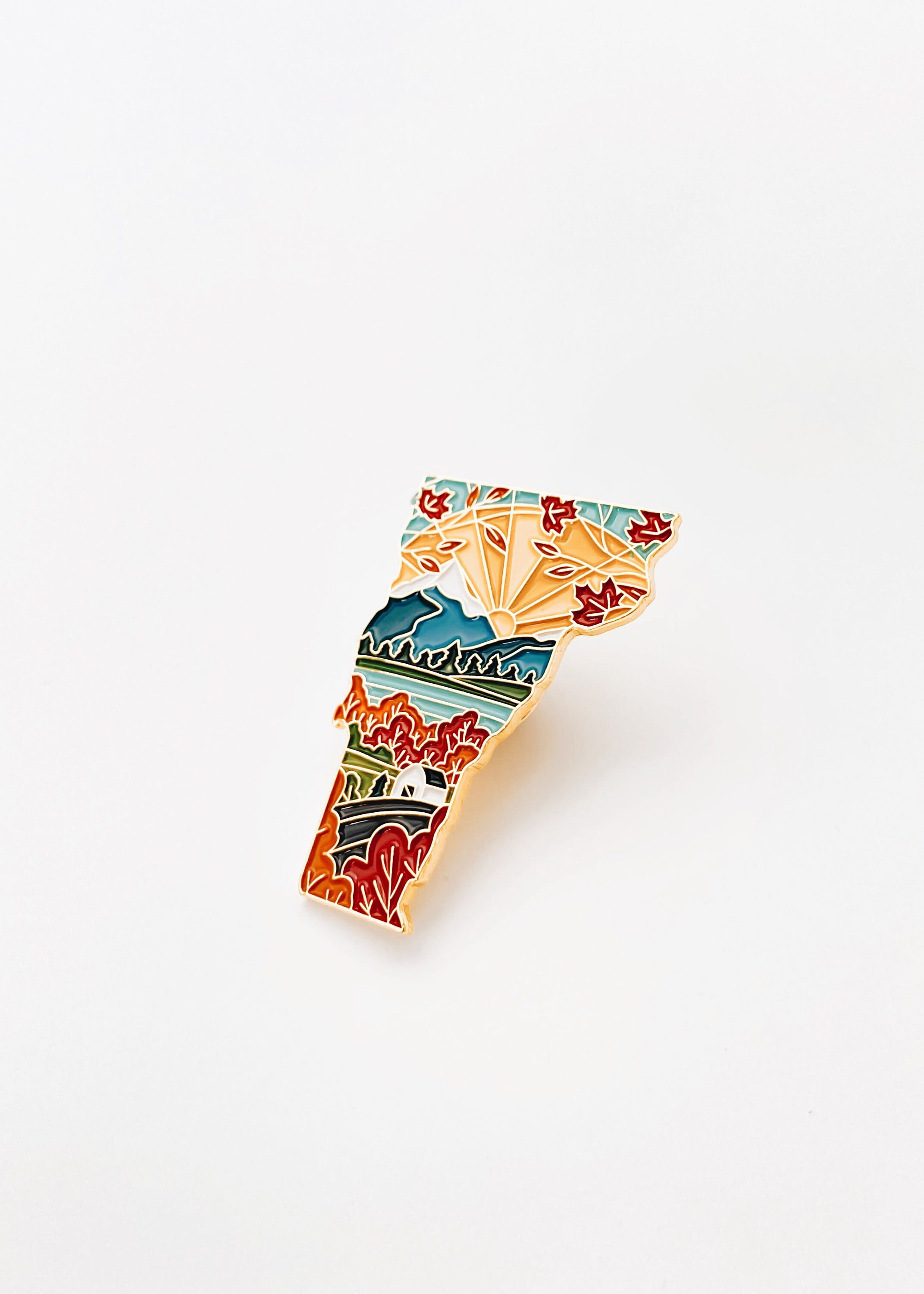 Vermont Enamel Pin | Vermont Outline Pin | Illustrated State Pin | Butterfly Clasp | 1&quot;