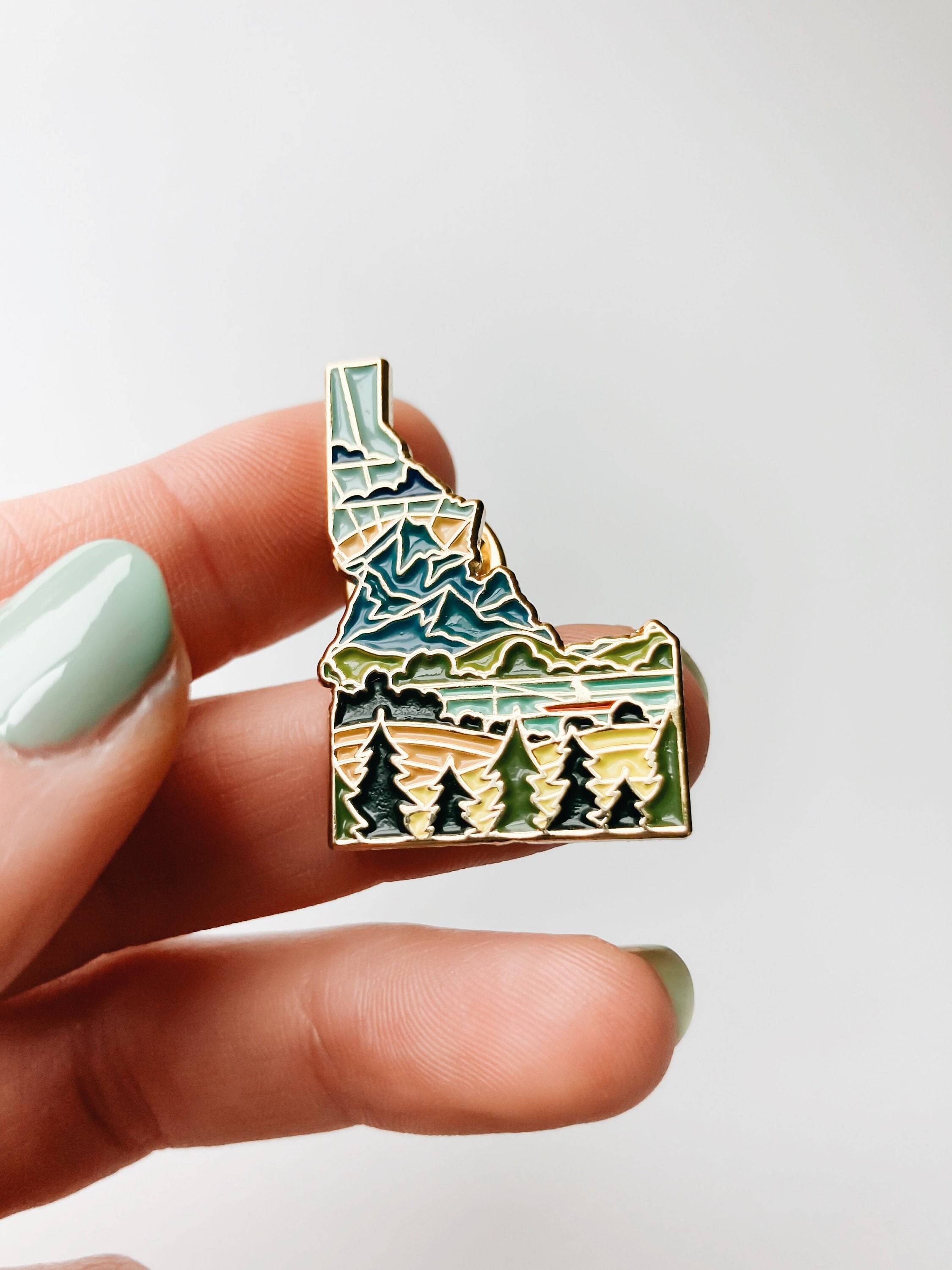 Idaho Enamel Pin | Gold Soft Enamel Pin | Illustrated United State Pin | Butterfly Clasp | 1.25&quot;