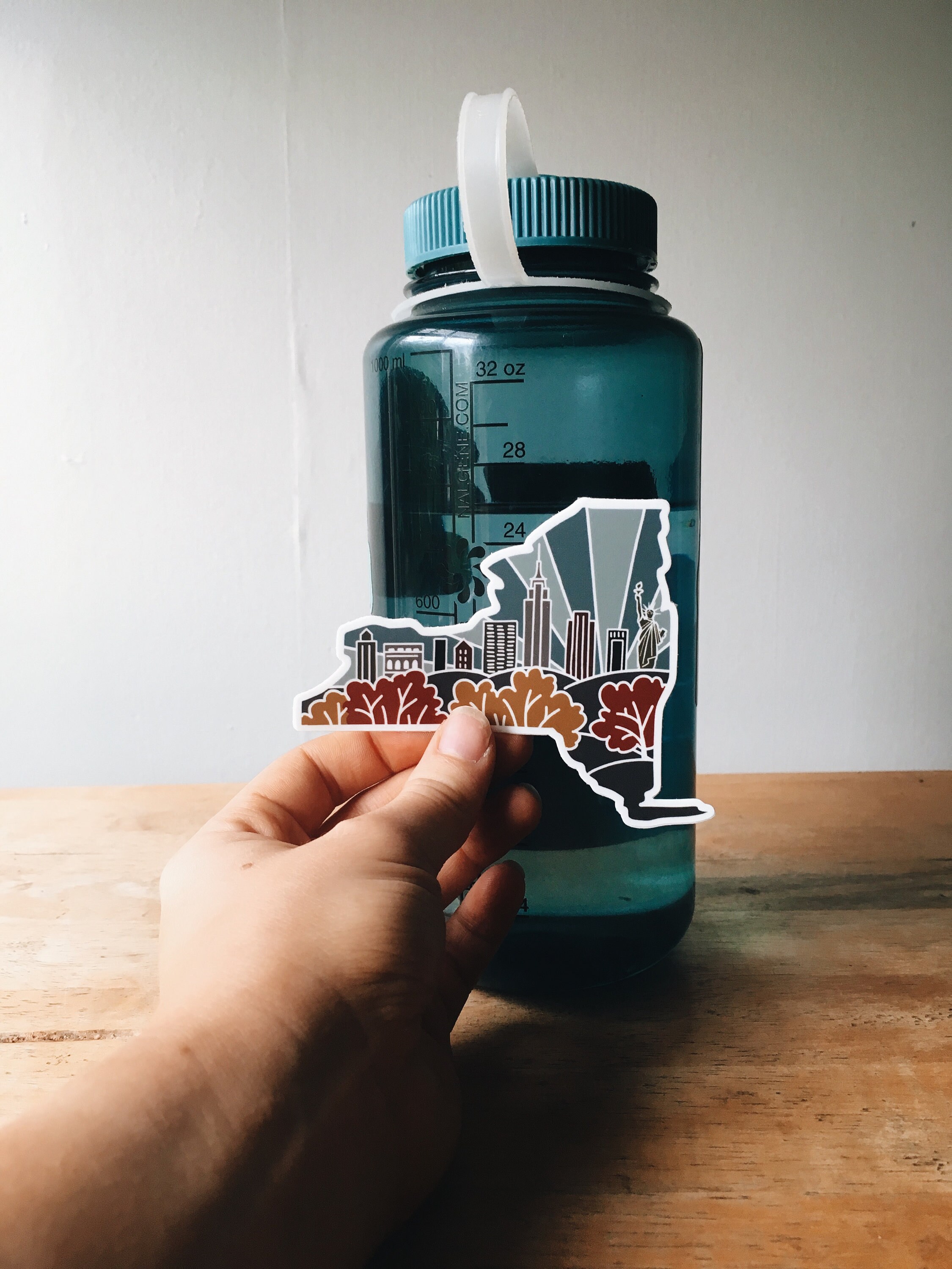 New York Durable Sticker | High Quality Bumper Sticker | United States Vinyl Decal | Weatherproof Sticker | Water Bottle Sticker | 4&quot;