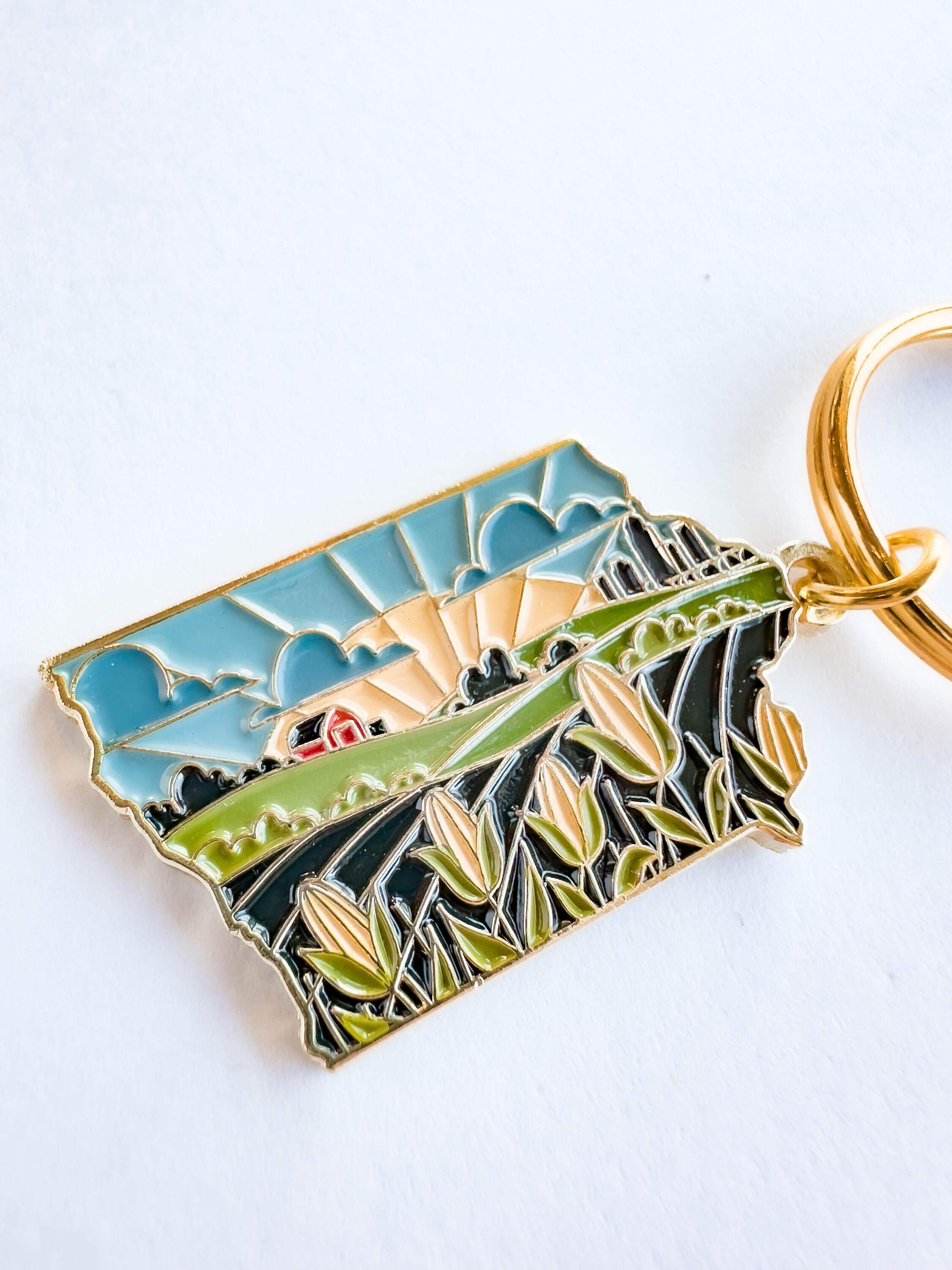 Iowa Soft Enamel Keychain | Iowa Outline Key Ring | Illustrated State Keychain 1.5&quot;