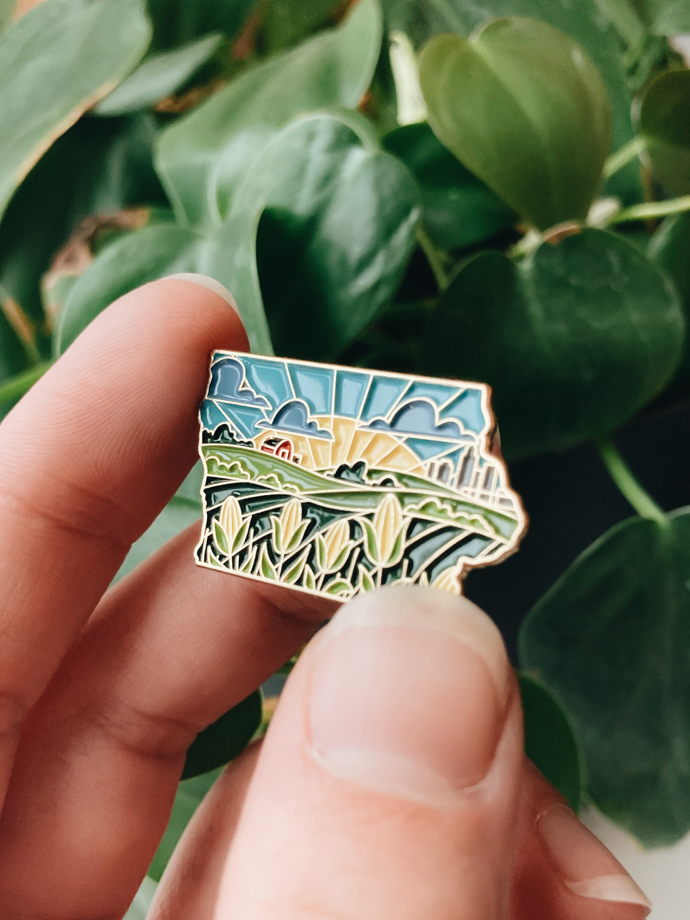 Iowa Enamel Pin | Gold Soft Enamel Pin | Illustrated United State Pin | Butterfly Clasp | 1.25&quot;