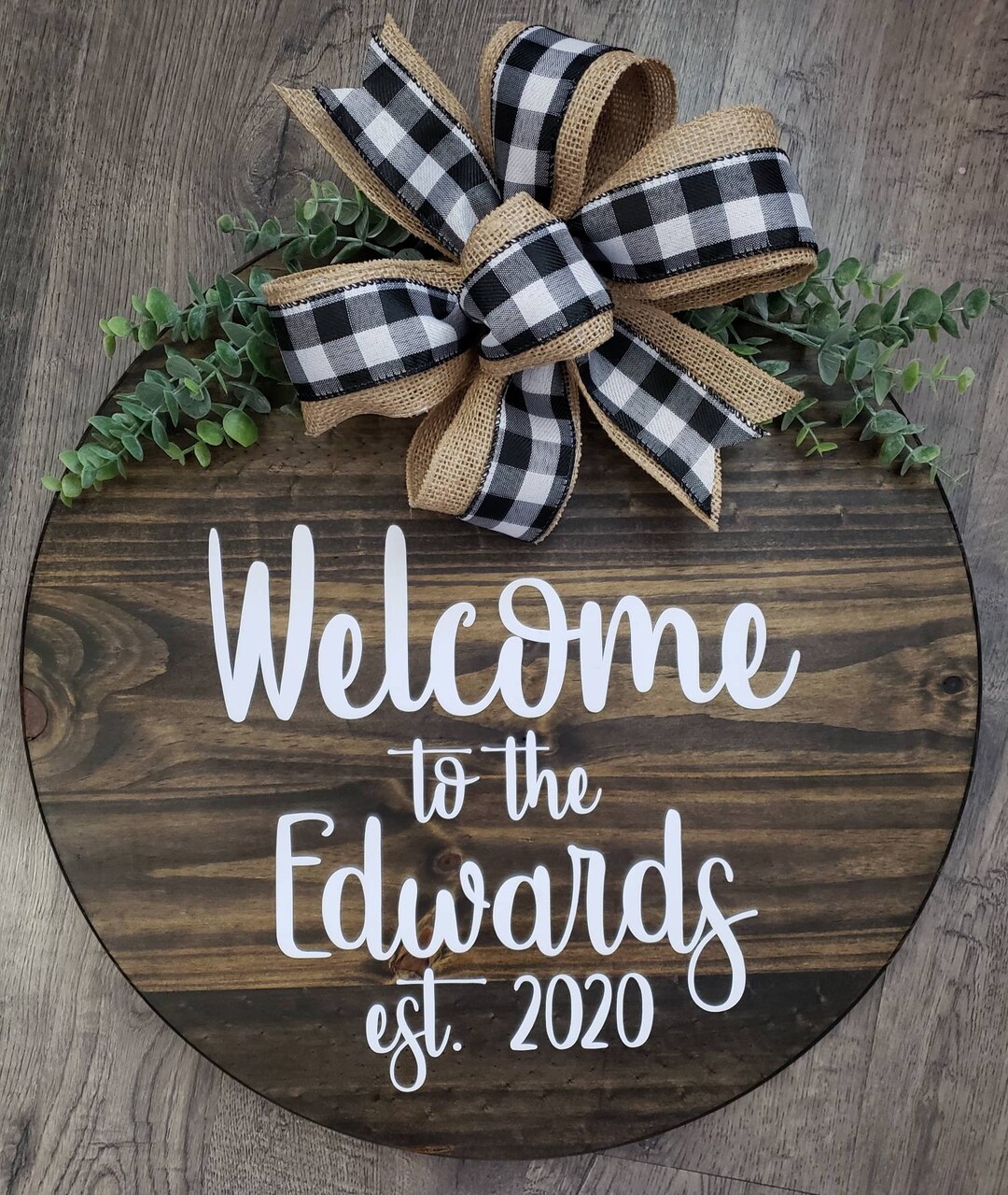 Custom Family Name Round Wood Door Hanger: Farmhouse Decor - Etsy