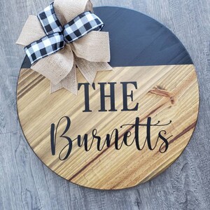 FREE SHIPPING Custom Door Sign // Door Hanger // Farmhouse Decor // Mothers Day Gift // Family Sign // Round Wooden Sign //Door Hanger