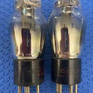Matched Pair RCA Radiotron Number / Type 76 #76 Vacuum Tubes Valves
